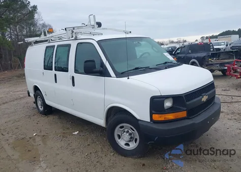 2016 Chevrolet Express 2500 Work Van z USA, uszkodzony, nr VIN 1GCWGAFF9G1336970